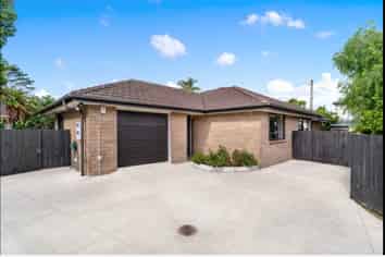 14A Sutton Crescent, Papakura