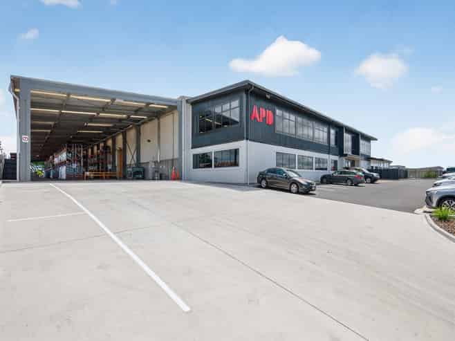 New 10-year triple-net investment