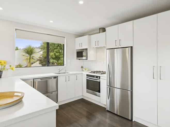 6 Joe Brown Avenue, Mosgiel