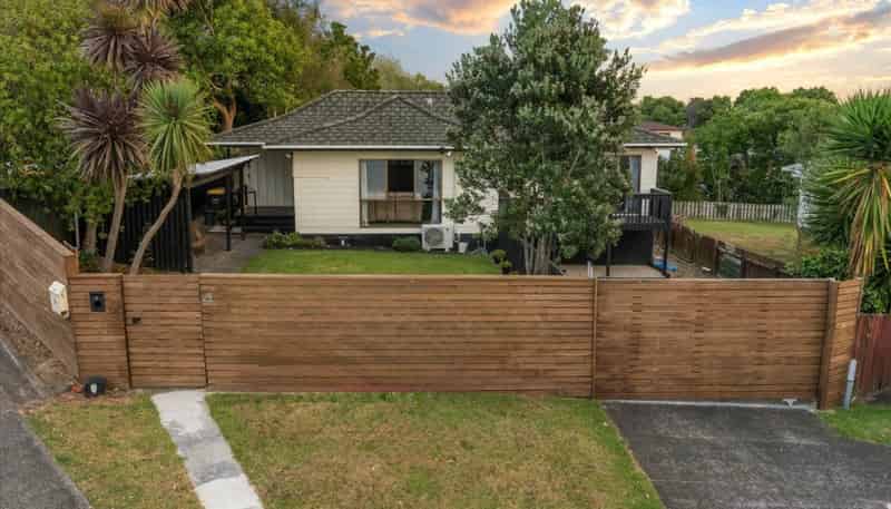4 Wesleydale Place, Papakura