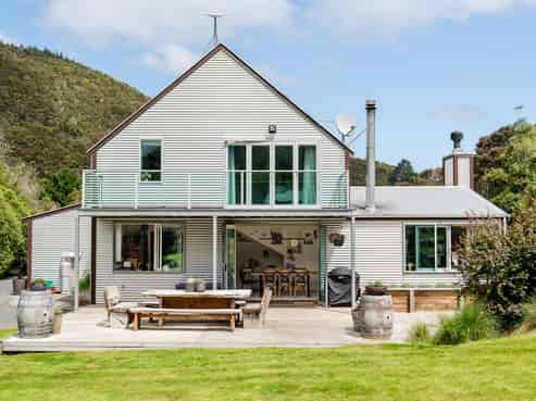 515 Silverstream Valley Road, North Taieri, Mosgiel