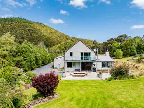 515 Silverstream Valley Road, North Taieri, Mosgiel
