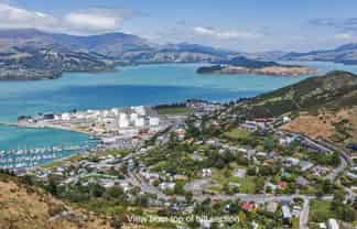 8A Harmans Road, Lyttelton