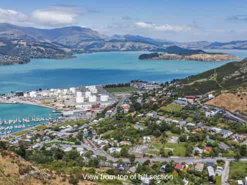 8A Harmans Road, Lyttelton