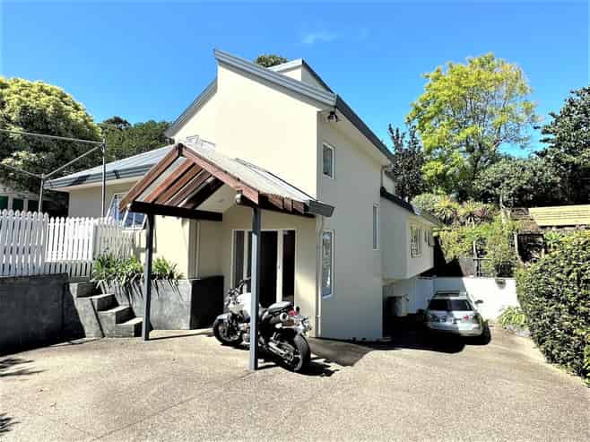 264A St Andrews Road, Epsom