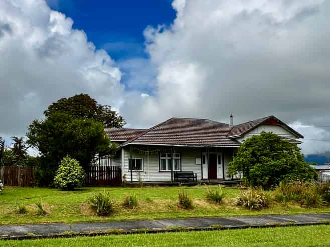 73 Romilly Street, Westport