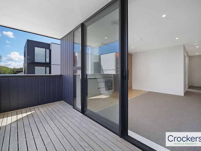 10/5 Treasure Lane, Te Atatu South