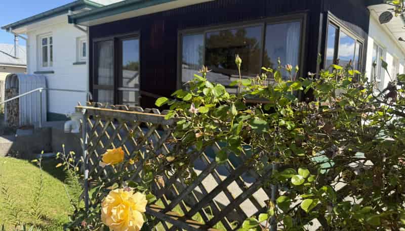 6 Sloane Street, Fairlie