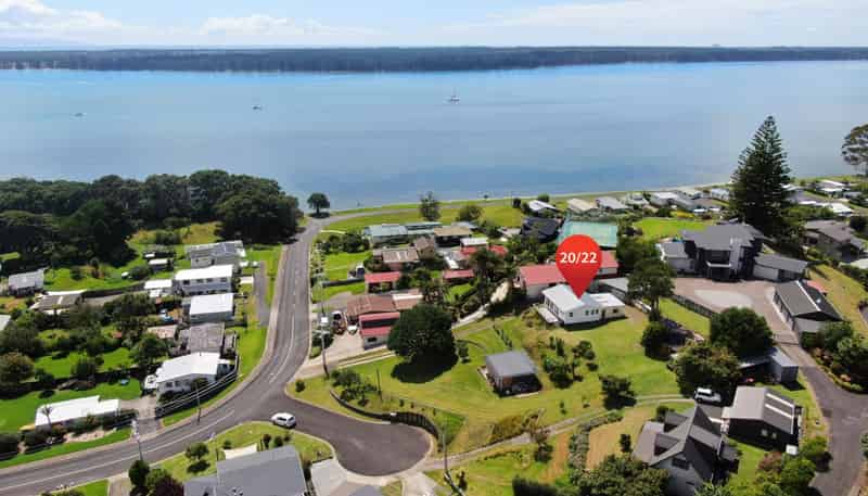 20, 22 Harbour View Road, Ongare Point, Katikati