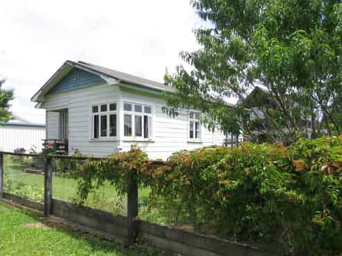 8 Ranft Street, Reefton