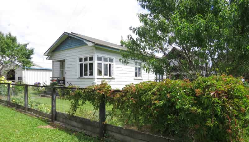 8 Ranft Street, Reefton