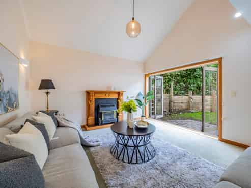 28 Nihill Crescent, Mission Bay