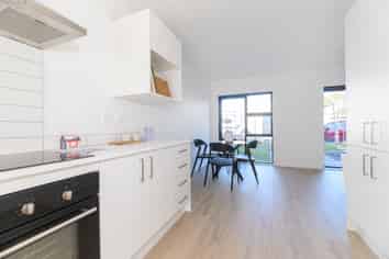 148 Mcleod Road, Te Atatu South