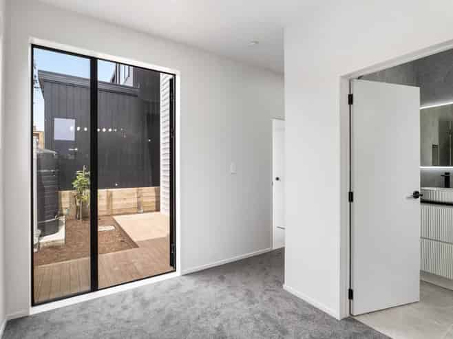 lot 4/12 Prangley Avenue, Mangere