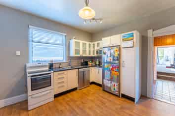 40 Andrew Street, Marchwiel