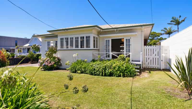 3 Marine Terrace, Bayswater