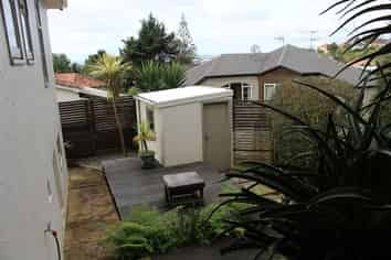 Auckland - Address withheld