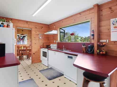 176 Okoia Road, Okoia