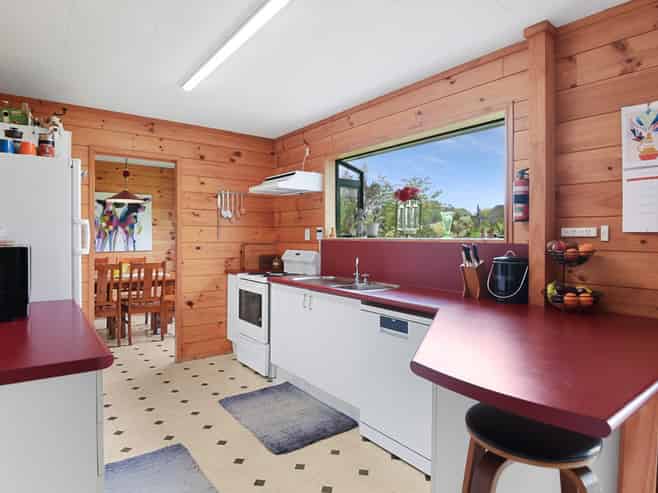 176 Okoia Road, Okoia