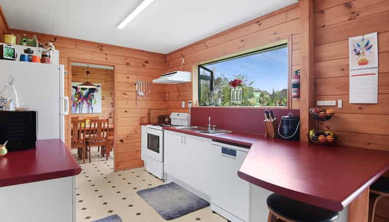 176 Okoia Road, Okoia