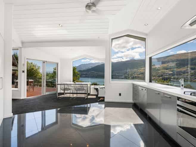 232 Peninsula Road, Kelvin Heights