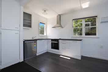 166 Alford Forest Road, Allenton