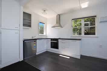 166 Alford Forest Road, Allenton