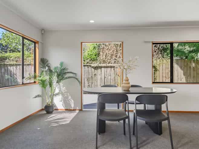 1B Pelham Avenue, Point Chevalier