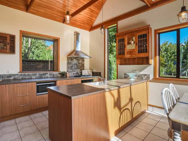 3 Ings Avenue, Saint Clair