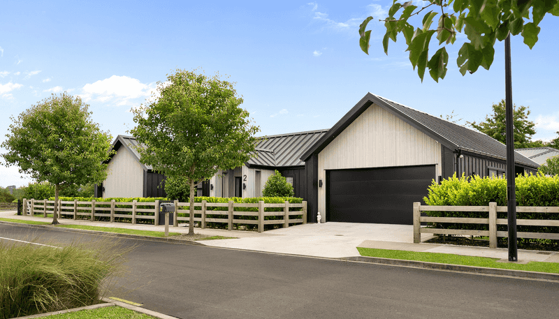 2 Munro Oak Lane, Clevedon