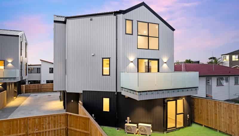 30B Tomintoul Place, Highland Park