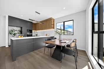 30C Tomintoul Place, Highland Park
