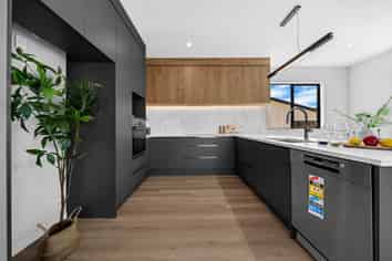 30C Tomintoul Place, Highland Park
