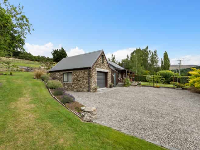 113 Cambrian Road, Cambrians