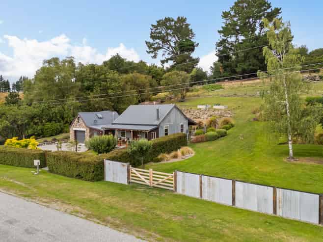 113 Cambrian Road, Cambrians