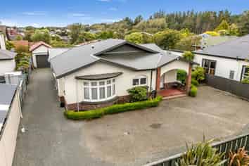 54 Earnslaw Street, Avenal