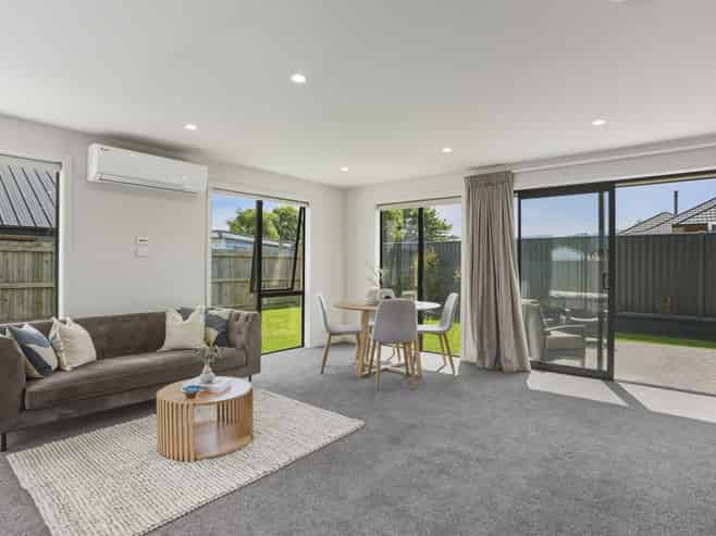 8C Wingatui Road, Mosgiel