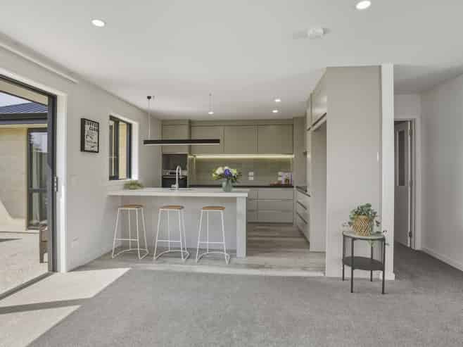 8C Wingatui Road, Mosgiel