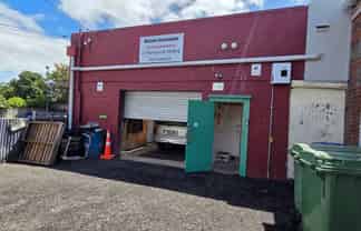 Beach Street Garage and Storage