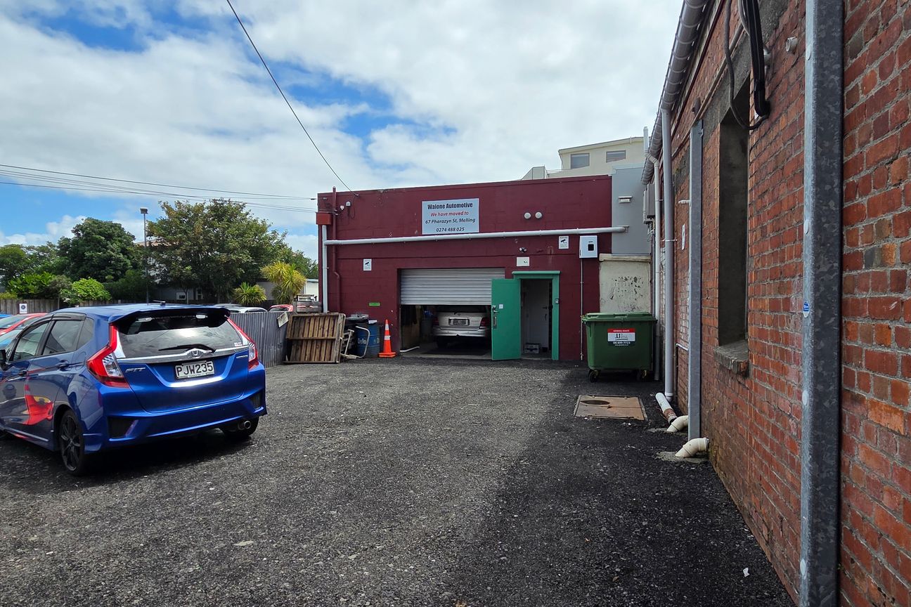 Beach Street Garage and Storage - Aanzicht 2