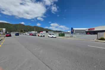 High Profile Yard Or Purpose Build