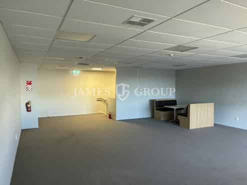Modern 408sqm A-Grade Airport Unit | Available Now