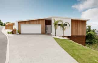 63 Hart Road, Richmond