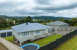 8 Smeath Road, Kawakawa