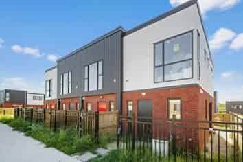 35 Hearth Street, Flat Bush