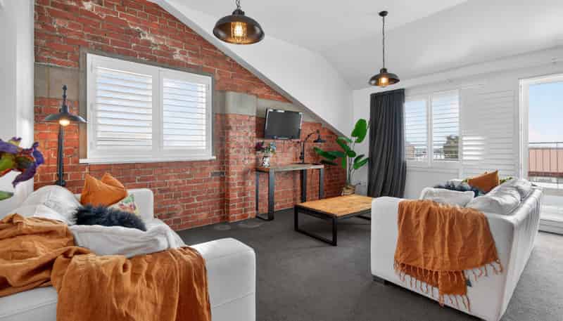 2/38 Bay Street, Petone