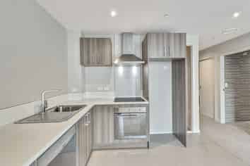 407/3 Rose Garden Lane, Albany