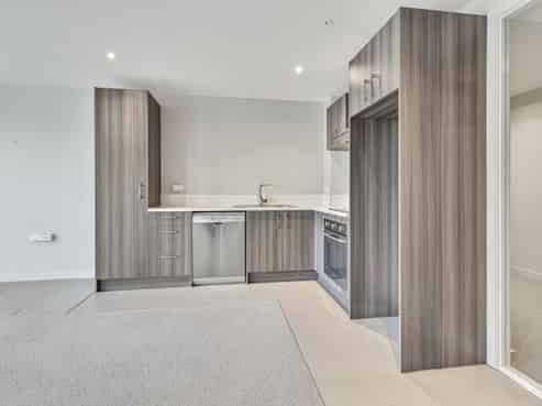 407/3 Rose Garden Lane, Albany