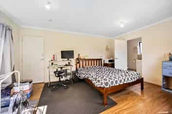 77 Brunner Road, Glen Eden