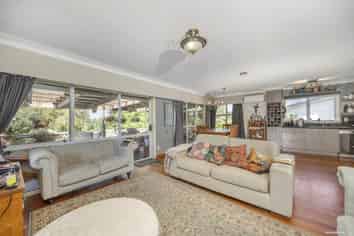 13 Mataroa Road, Mount Wellington